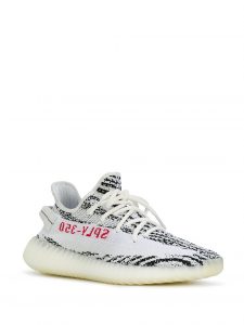 Yeezy Boost 350 V2 "Zebra" sneaker - الصورة 2