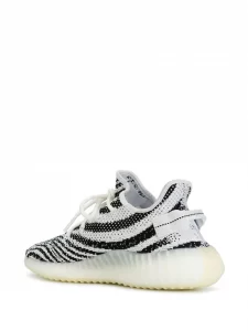 Yeezy Boost 350 V2 "Zebra" sneaker - الصورة 3