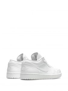 Air Jordan 1 "Triple White" sneakers - الصورة 2