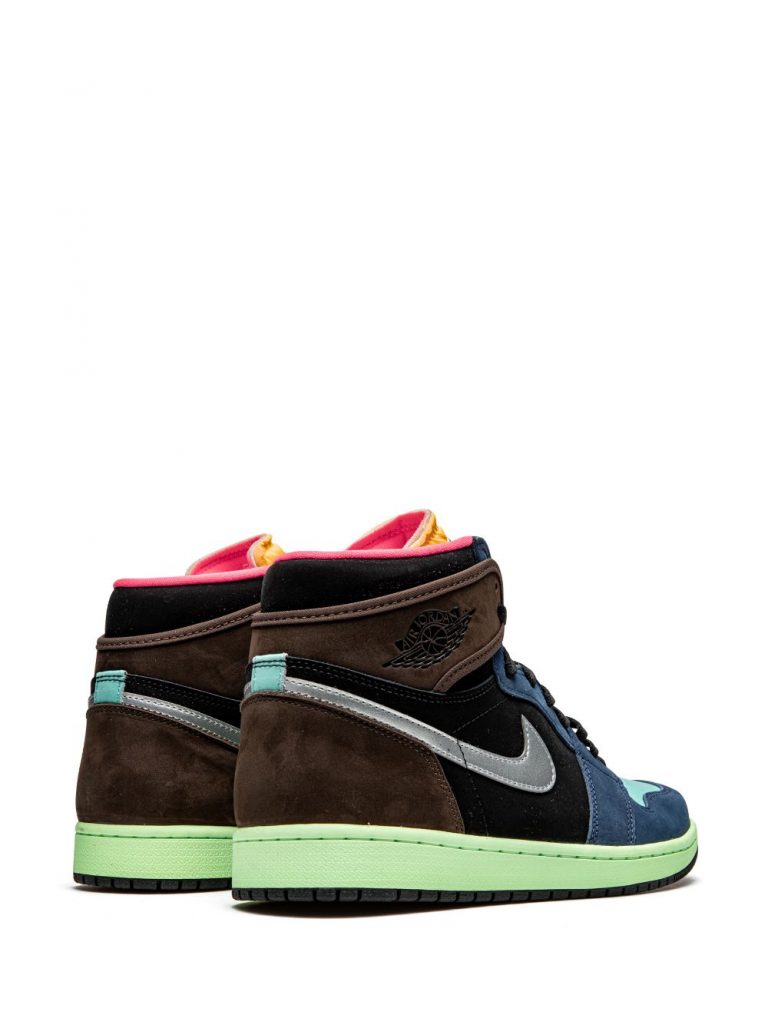 15817659_29840990_1000 Air Jordan 1 High OG "Bio Hack" sneakers - الصورة 3