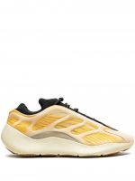 Yeezy 700 V3 "Safflower" sneakers