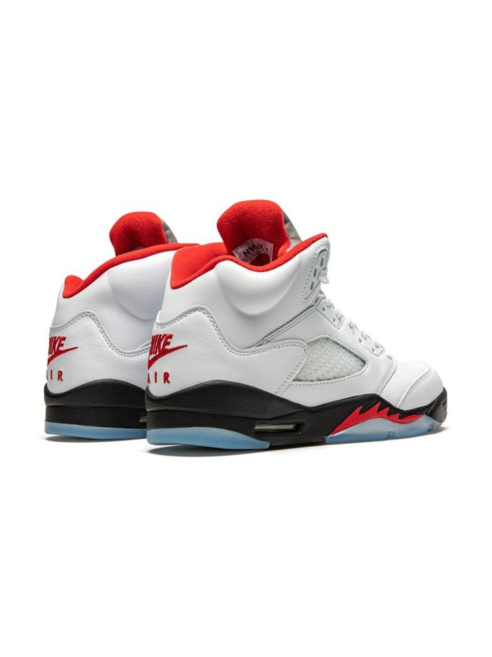 ⁦Air Jordan 5 Retro sneakers⁩ - الصورة ⁦3⁩