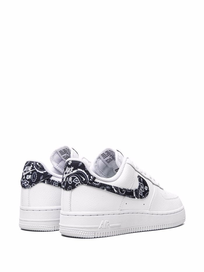 ⁦Air Force 1 '07 ESS sneakers⁩ - الصورة ⁦2⁩