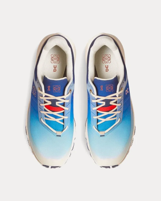 loewe x on running cloud venture gradient blue running shoes 2 70c86ee6 742e 4395 9fa8 55d6ab8bd7f4 1200x