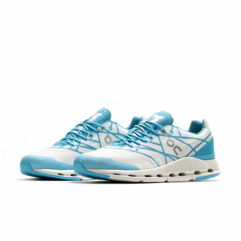 on cloudnova z5 white cyan 2698382 1