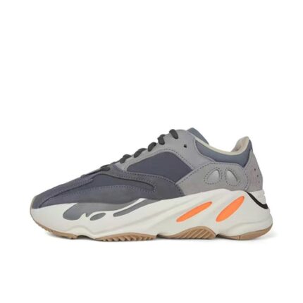 Yeezy Boost 700