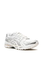 asics اسيكس - الصورة 2