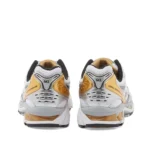 asics اسيكس - الصورة 3