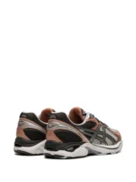 asics اسيكس - الصورة 2