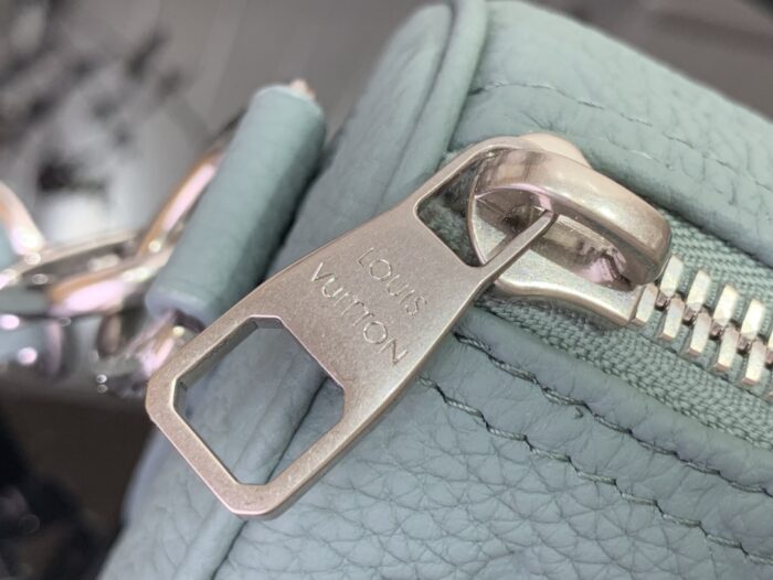 1a1f92c4 شنطة لويس فيتون LV - الصورة 2