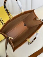 شنطة فندي FENDI - الصورة 3