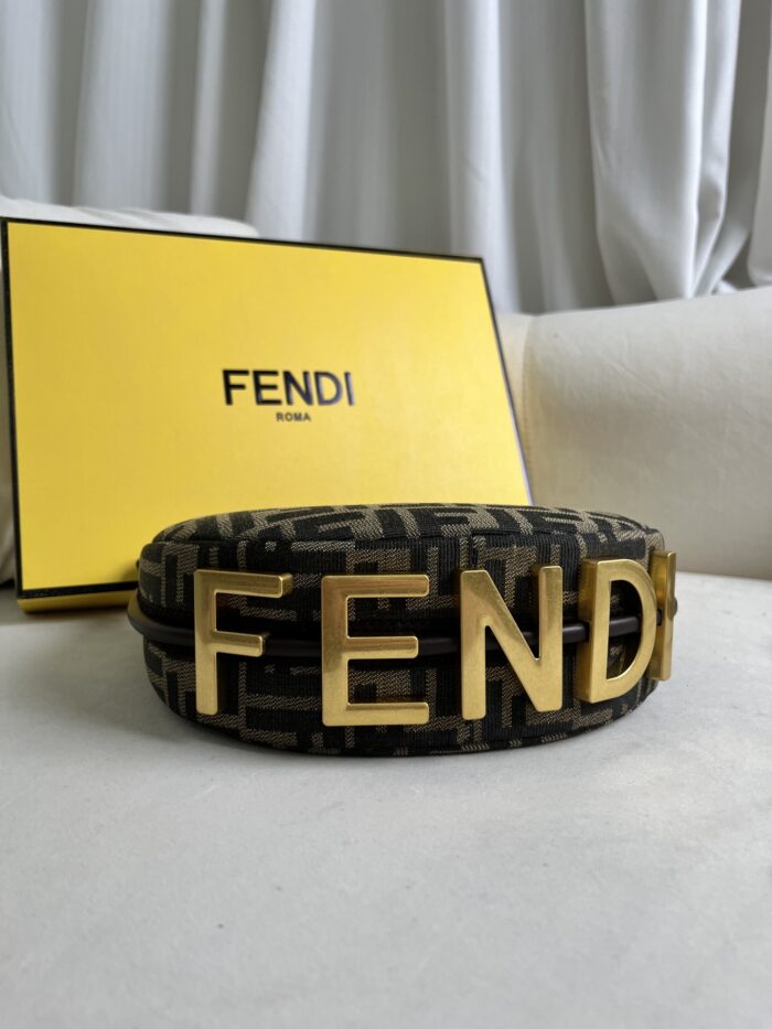 ⁦شنطة فندي FENDI⁩ - الصورة ⁦6⁩