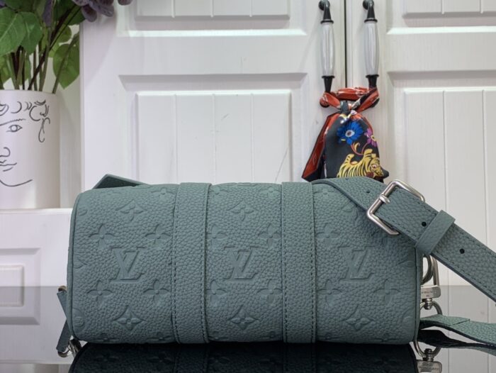 91664c91 شنطة لويس فيتون LV - الصورة 7