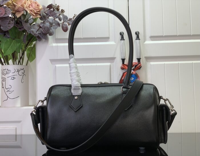 ⁦شنطة لويس فيتون LV⁩ - الصورة ⁦7⁩