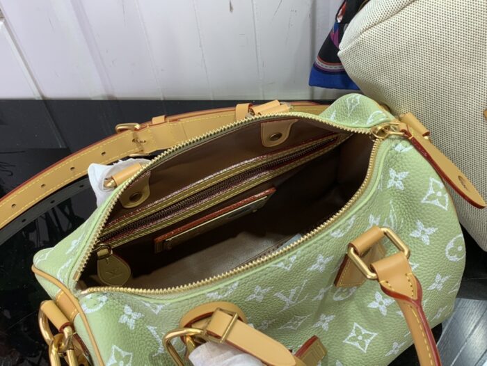 ⁦شنطة لويس فيتون LV⁩ - الصورة ⁦9⁩