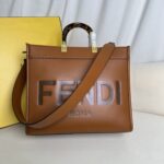 شنطة فندي FENDI