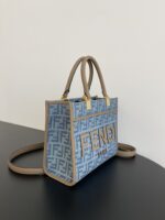 شنطة فندي FENDI - الصورة 8