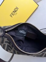 شنطة فندي FENDI - الصورة 10