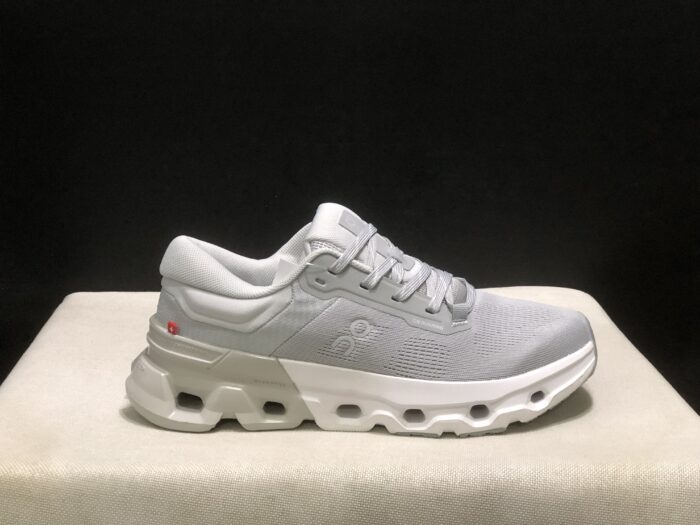 ⁦حذاء On Running اون رانينج رصاصي⁩ - الصورة ⁦4⁩