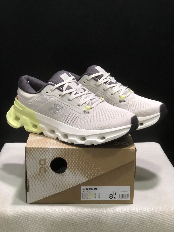⁦حذاء On Running اون رانينج رصاصي فسفوري⁩ - الصورة ⁦5⁩