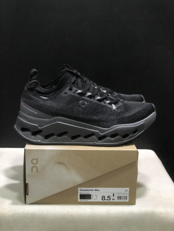 ⁦حذاء On Running اون رانينج اسود⁩ - الصورة ⁦6⁩