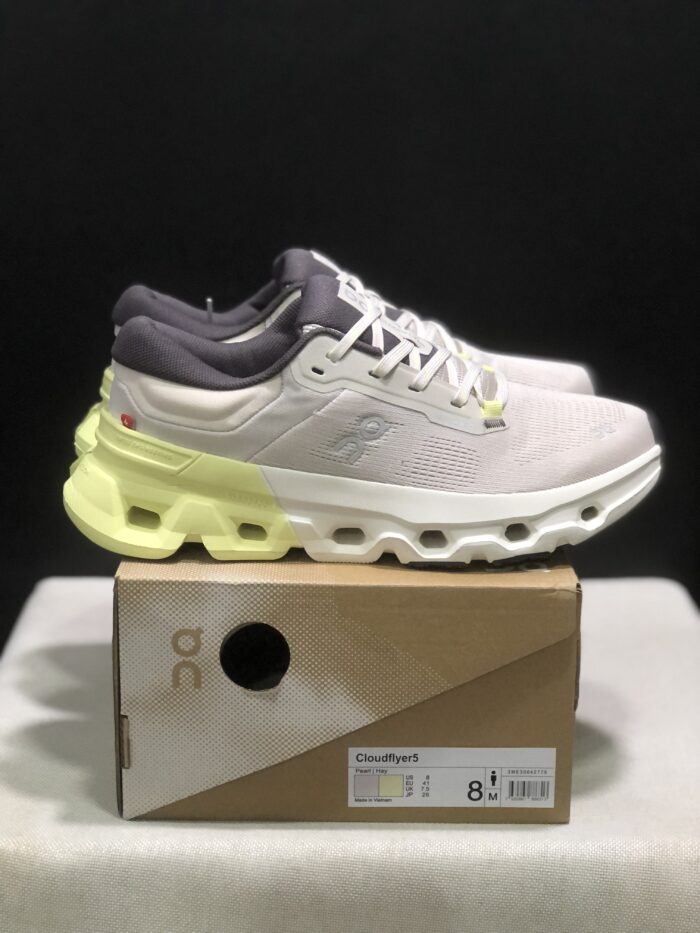 ⁦حذاء On Running اون رانينج رصاصي فسفوري⁩ - الصورة ⁦4⁩