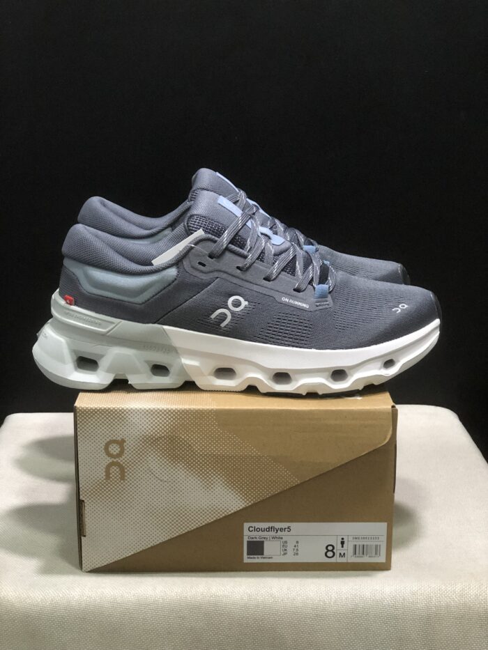 ⁦حذاء On Running اون رانينج كحلي⁩ - الصورة ⁦5⁩
