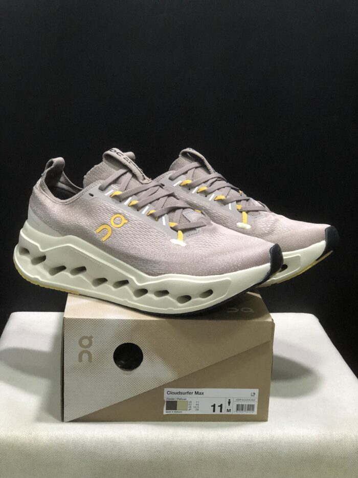 ⁦حذاء On Running اون رانينج بنفسجي⁩ - الصورة ⁦8⁩