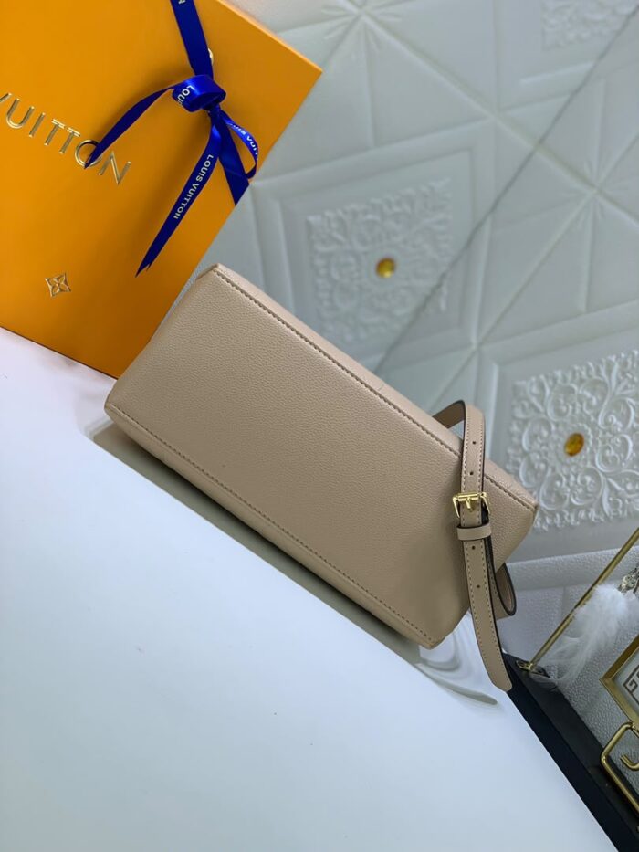 ⁦شنطة لويس فيتون LV⁩ - الصورة ⁦5⁩
