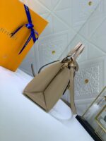 ⁦شنطة لويس فيتون LV⁩ - الصورة ⁦6⁩