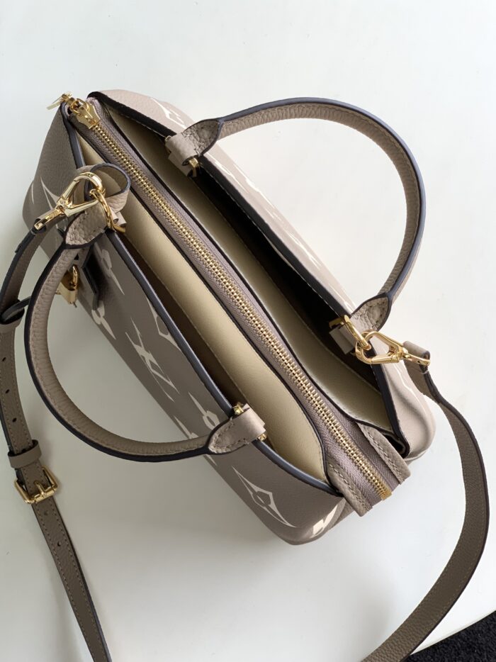 ⁦شنطة لويس فيتون LV⁩ - الصورة ⁦6⁩