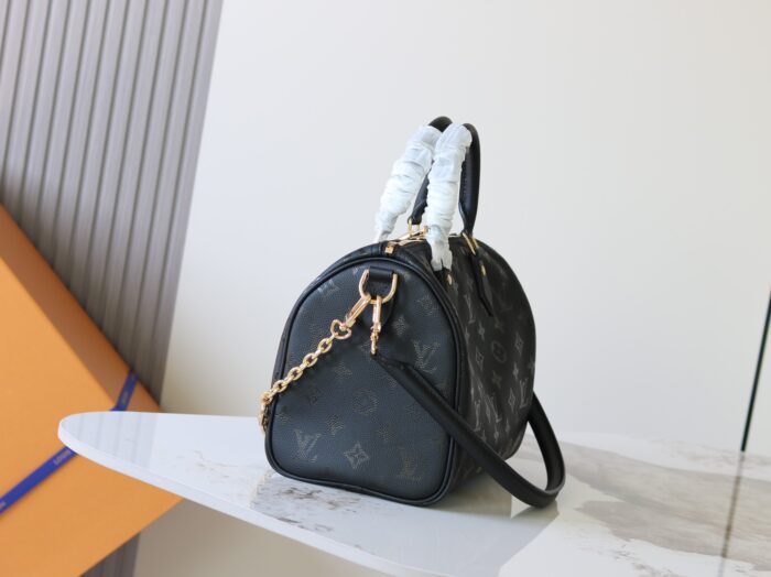 ⁦شنطة لويس فيتون LV⁩ - الصورة ⁦5⁩