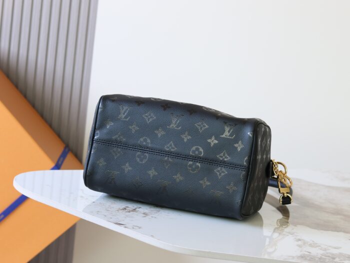 ⁦شنطة لويس فيتون LV⁩ - الصورة ⁦6⁩