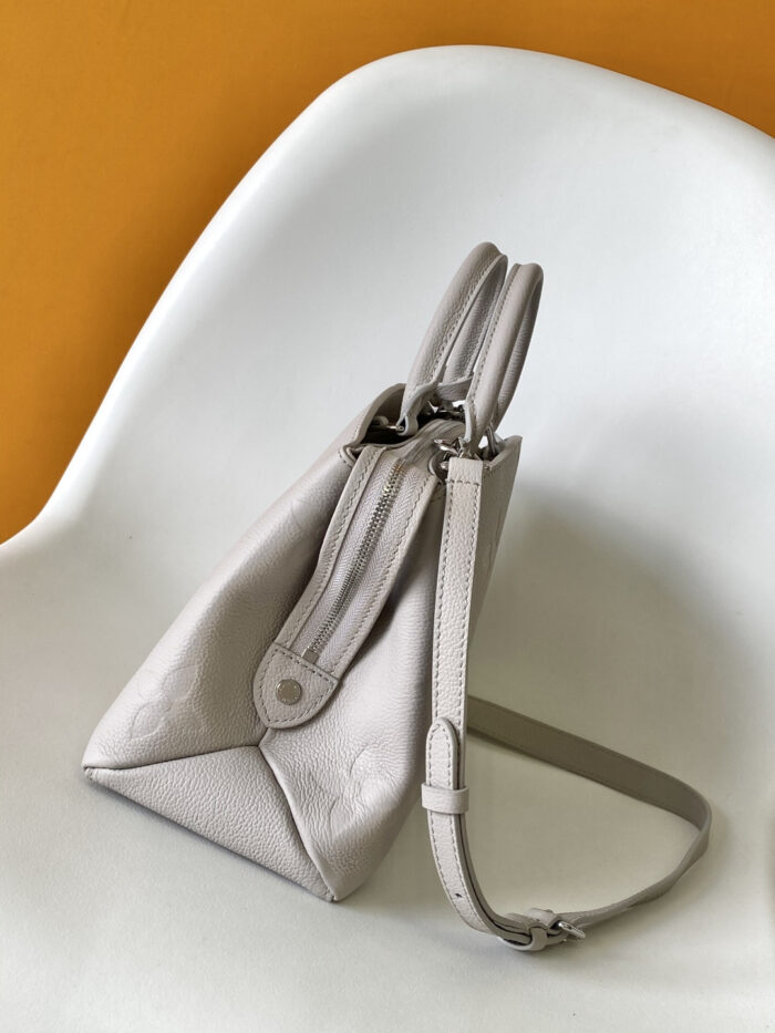 ⁦شنطة لويس فيتون LV⁩ - الصورة ⁦3⁩