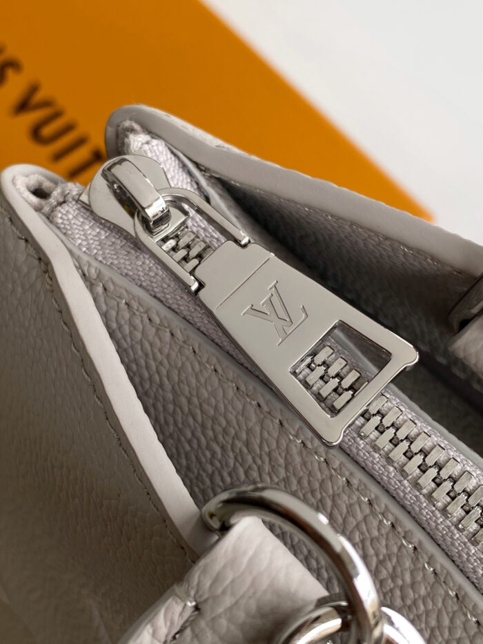 ⁦شنطة لويس فيتون LV⁩ - الصورة ⁦4⁩