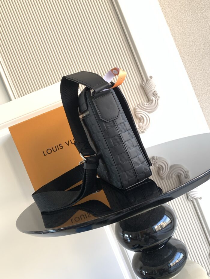 ⁦شنطة لويس فيتون LV⁩ - الصورة ⁦4⁩