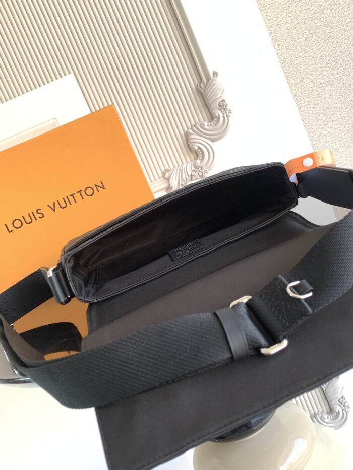 ⁦شنطة لويس فيتون LV⁩ - الصورة ⁦5⁩