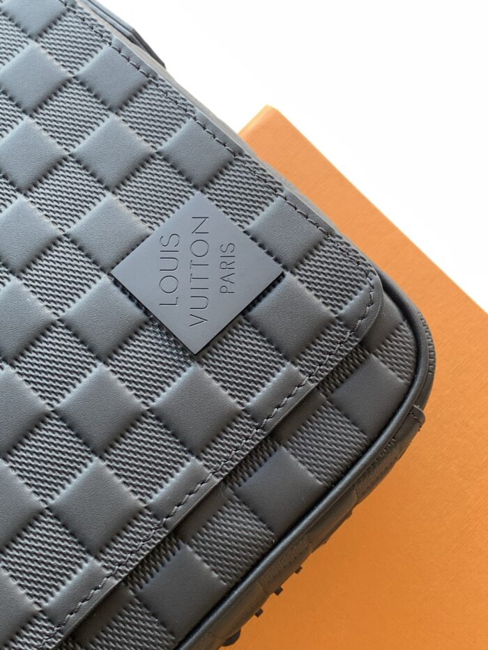 ⁦شنطة لويس فيتون LV⁩ - الصورة ⁦6⁩