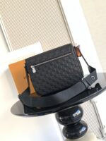 ⁦شنطة لويس فيتون LV⁩ - الصورة ⁦10⁩